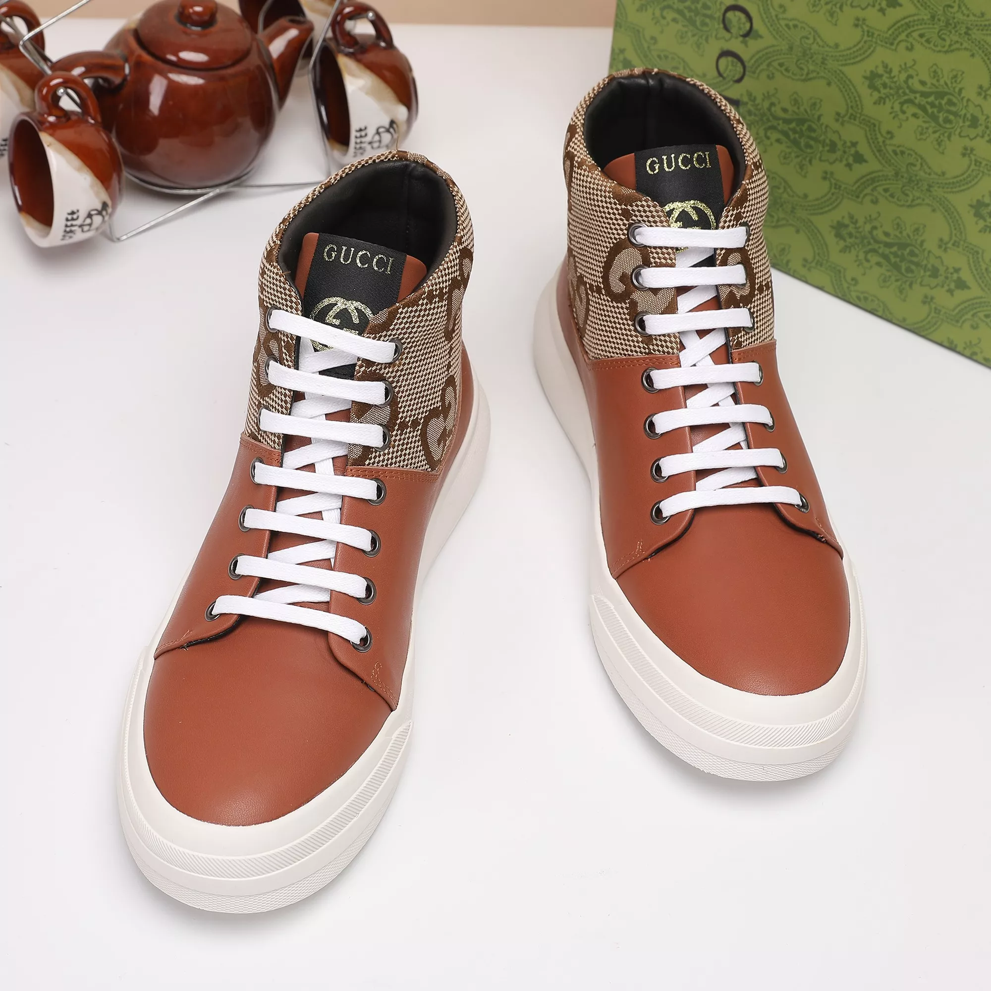 gucci high tops chaussures pour homme s_12b67a11